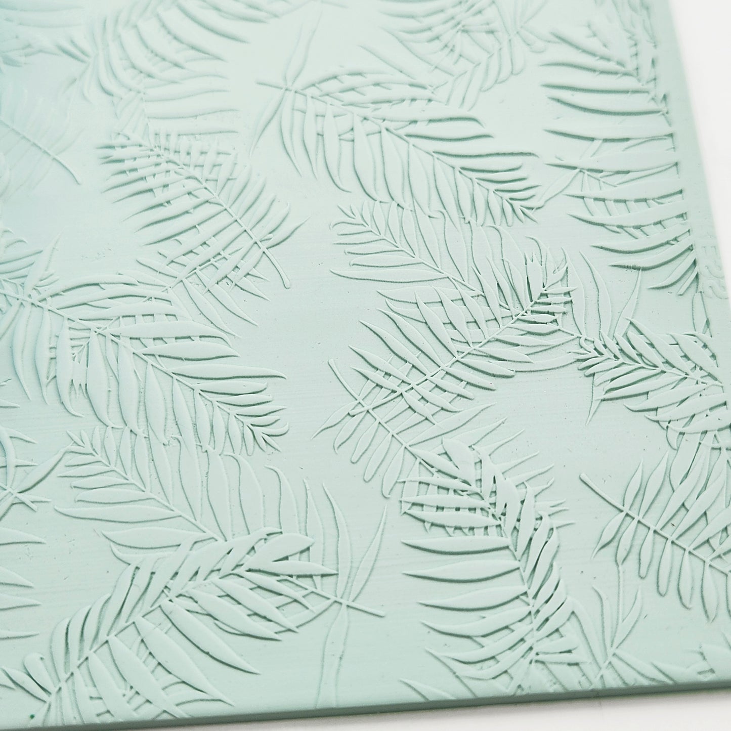 Palm Fronds Texture Roller