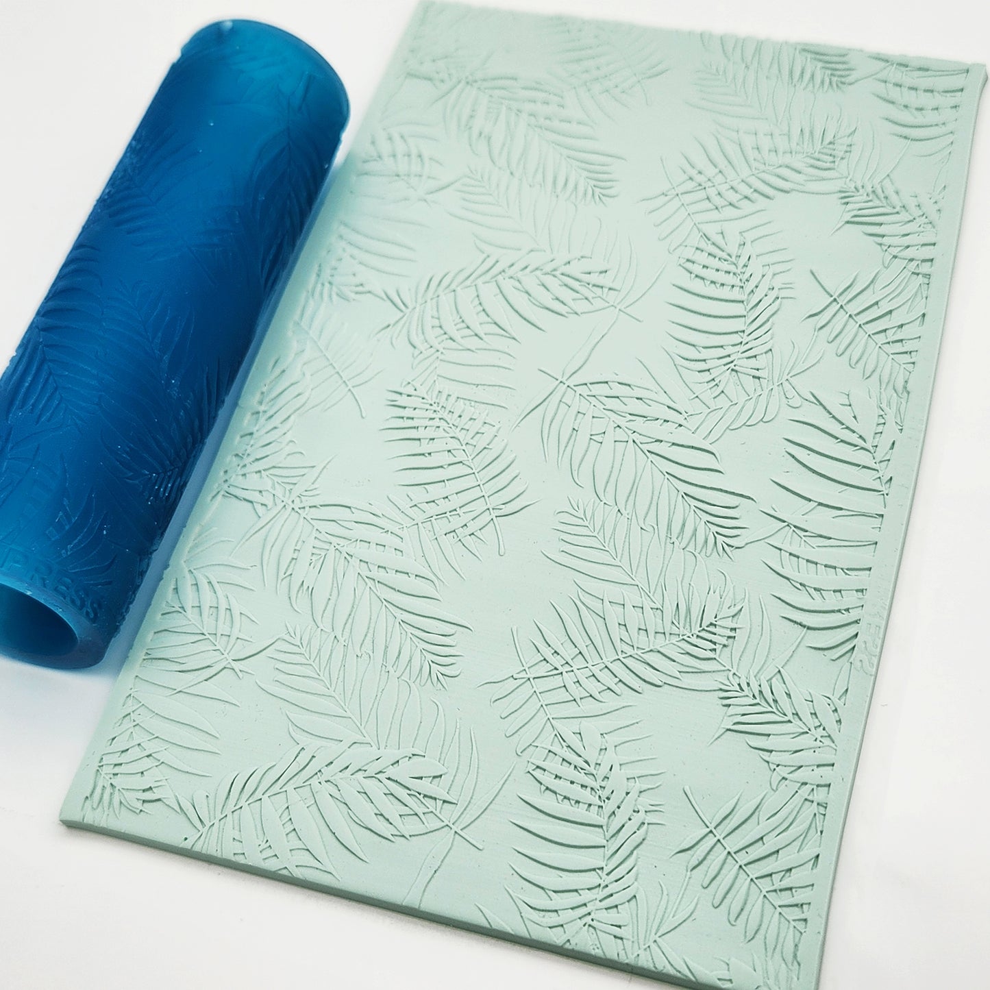 Palm Fronds Texture Roller