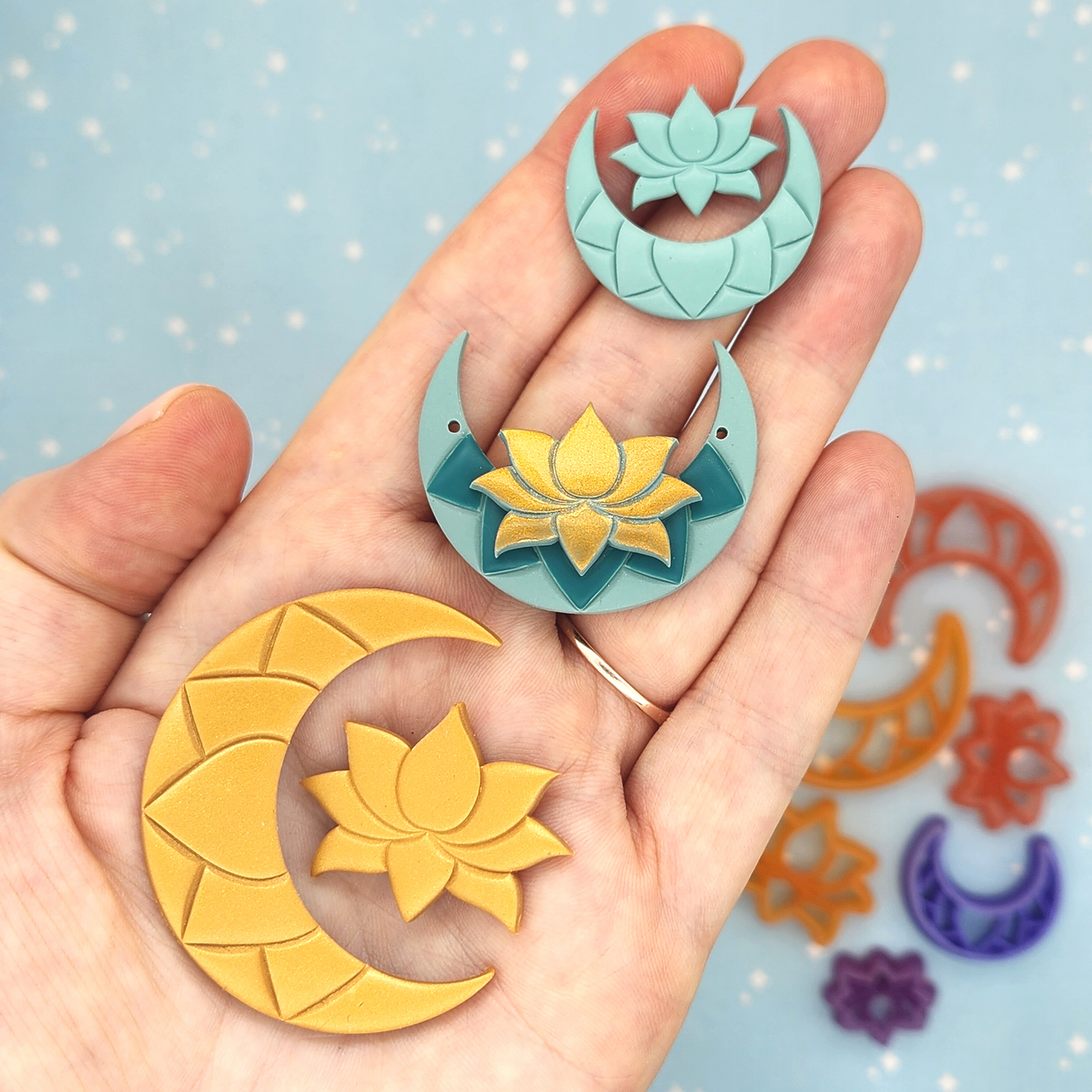 Moon & Lotus