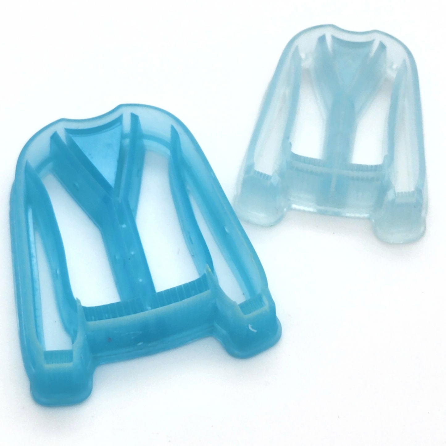 3D Printed Resin Cardigan Sweater Shape Sharp Edge Polymer Clay Cutter