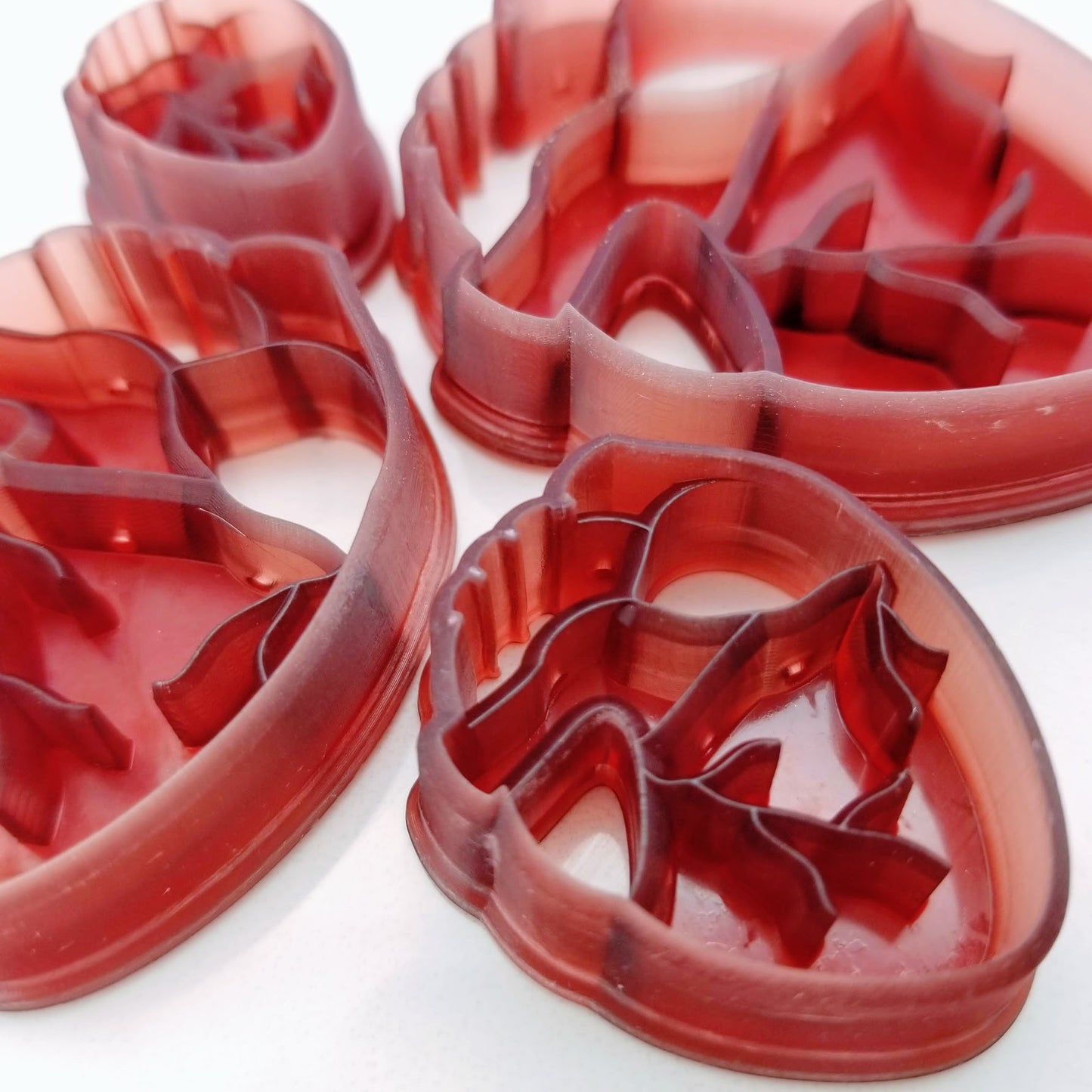 3D printed realistic medical anatomical heart polymer clay cutter made of resin details