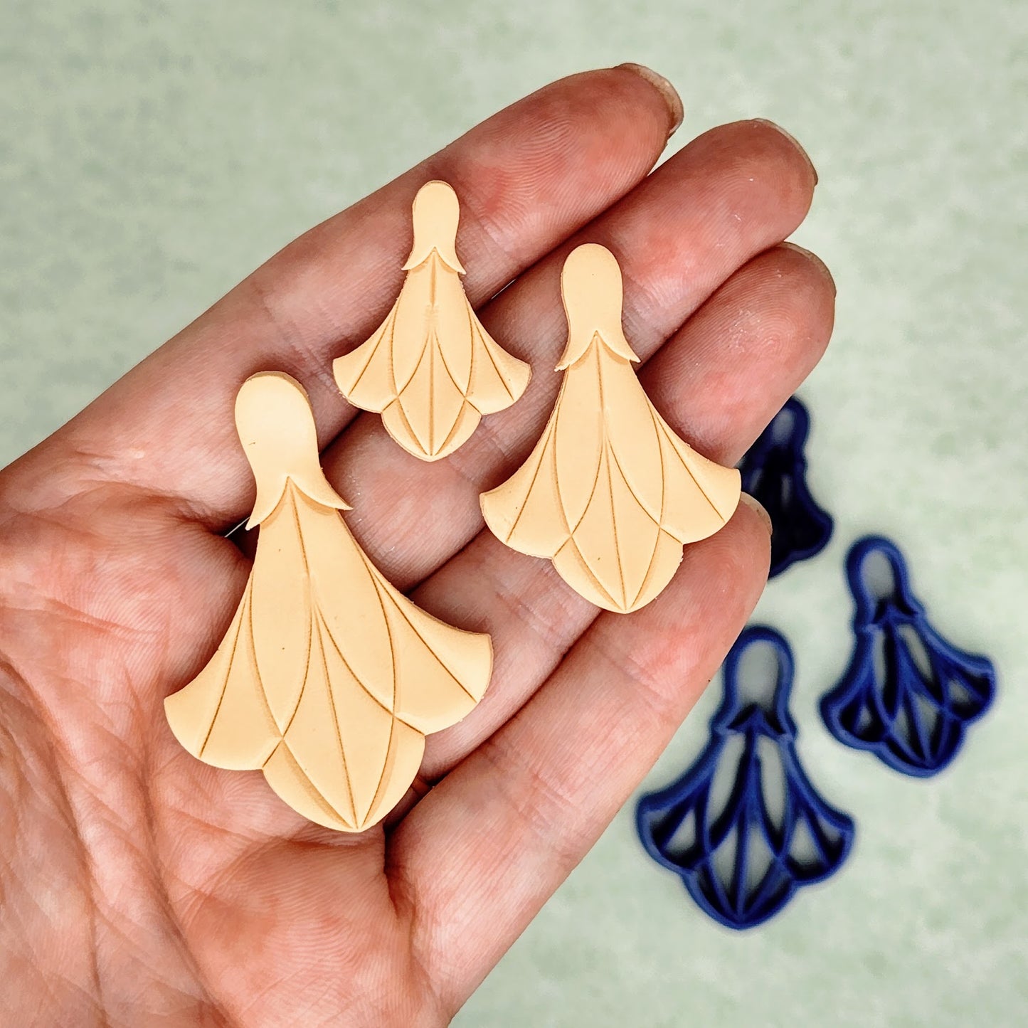 Art deco trumpet flower shape polymer clay debossing details
