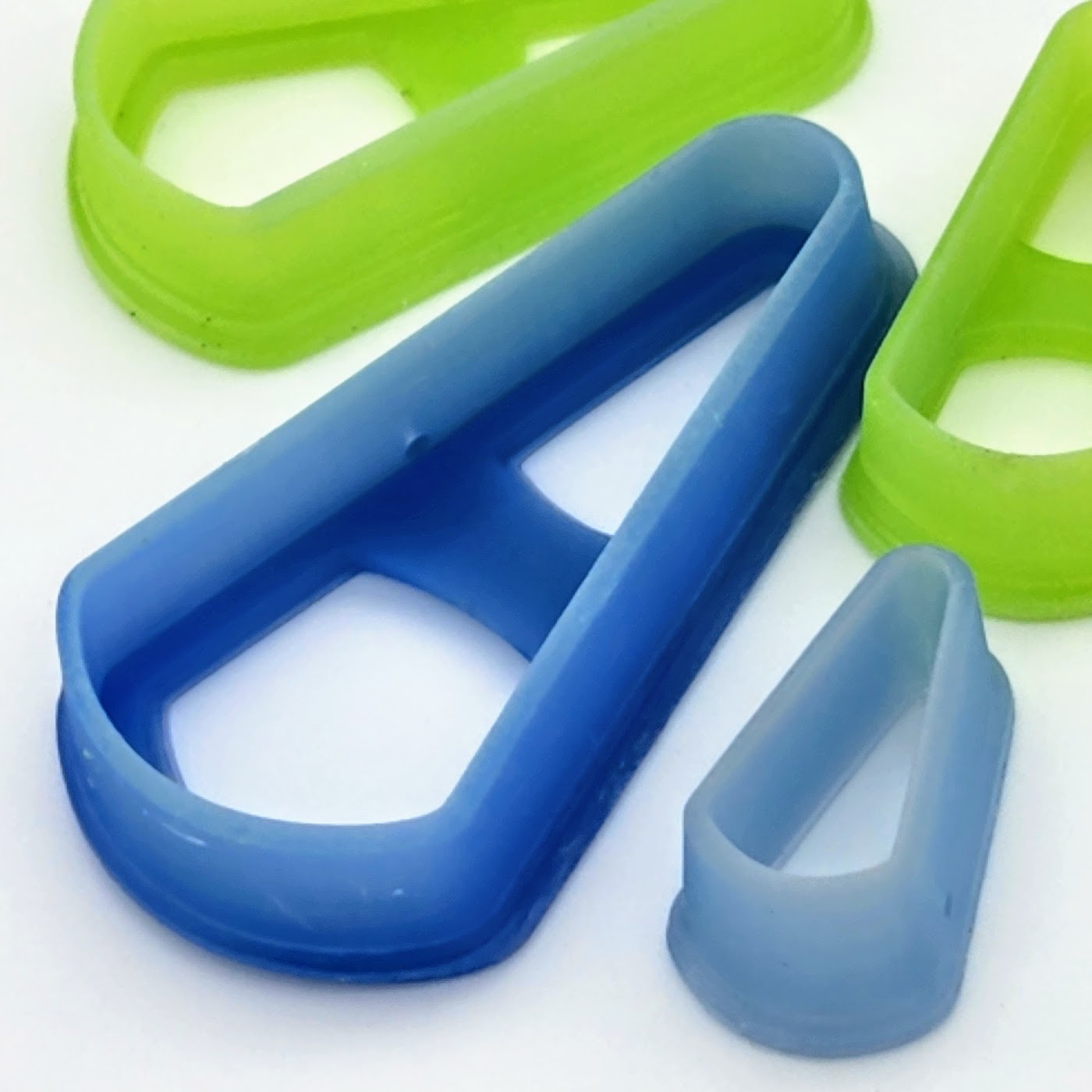 Curved Teardrop