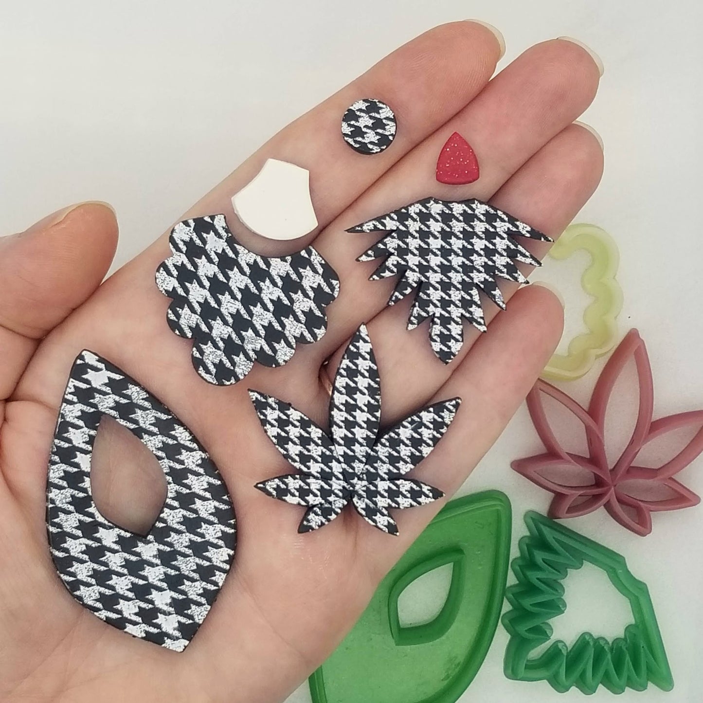 Houndstooth Silk Screen