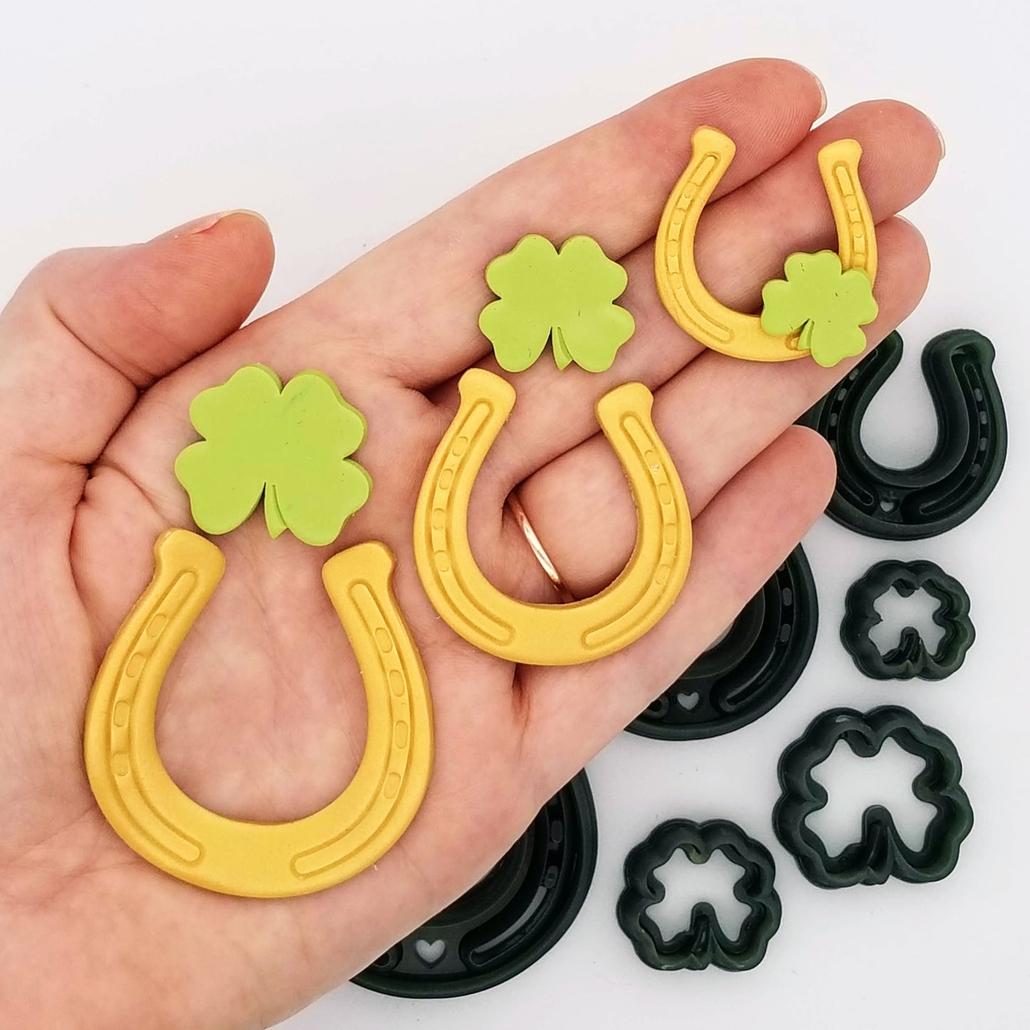 Lucky Horseshoe & Clover