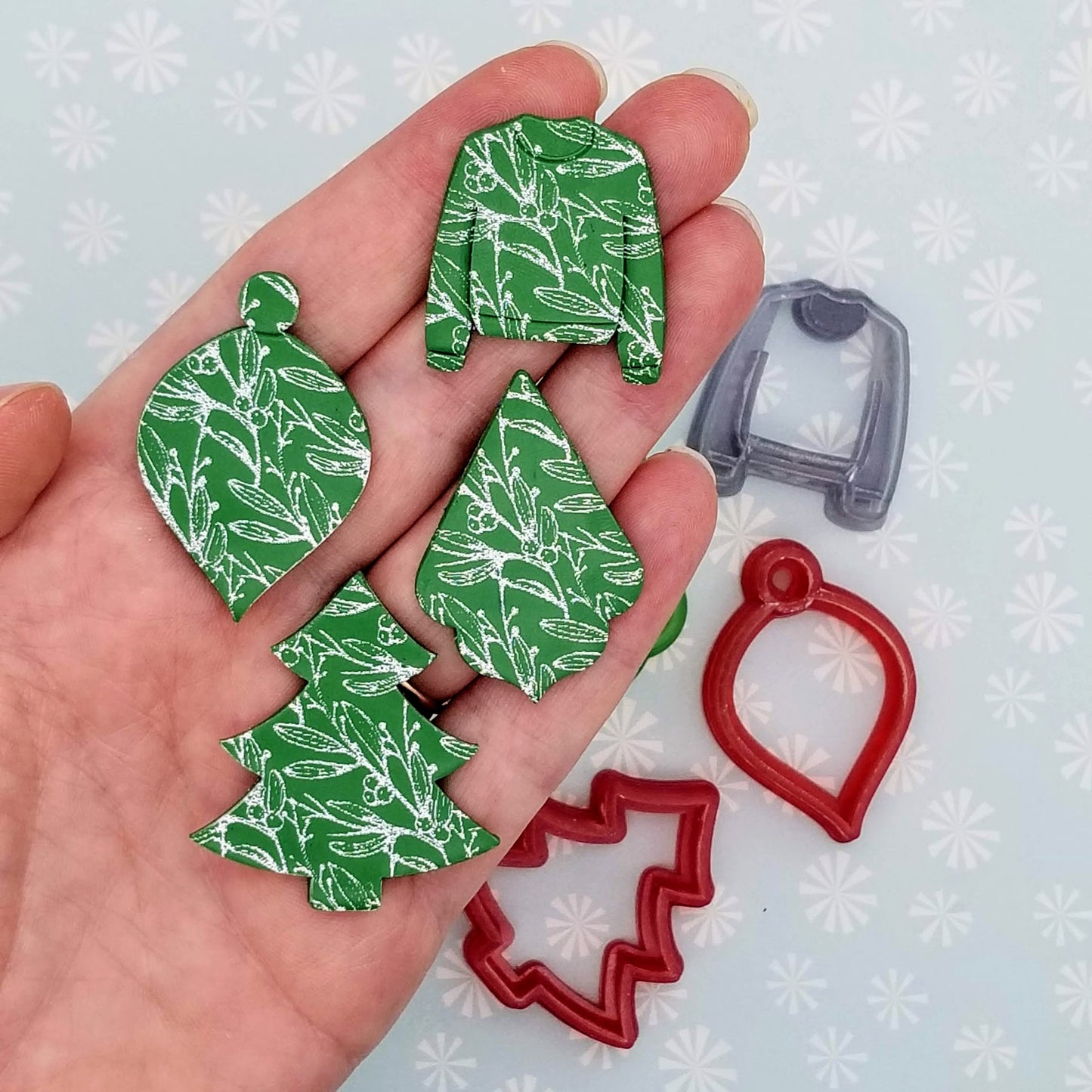 Merry Mistletoe Silk Screen