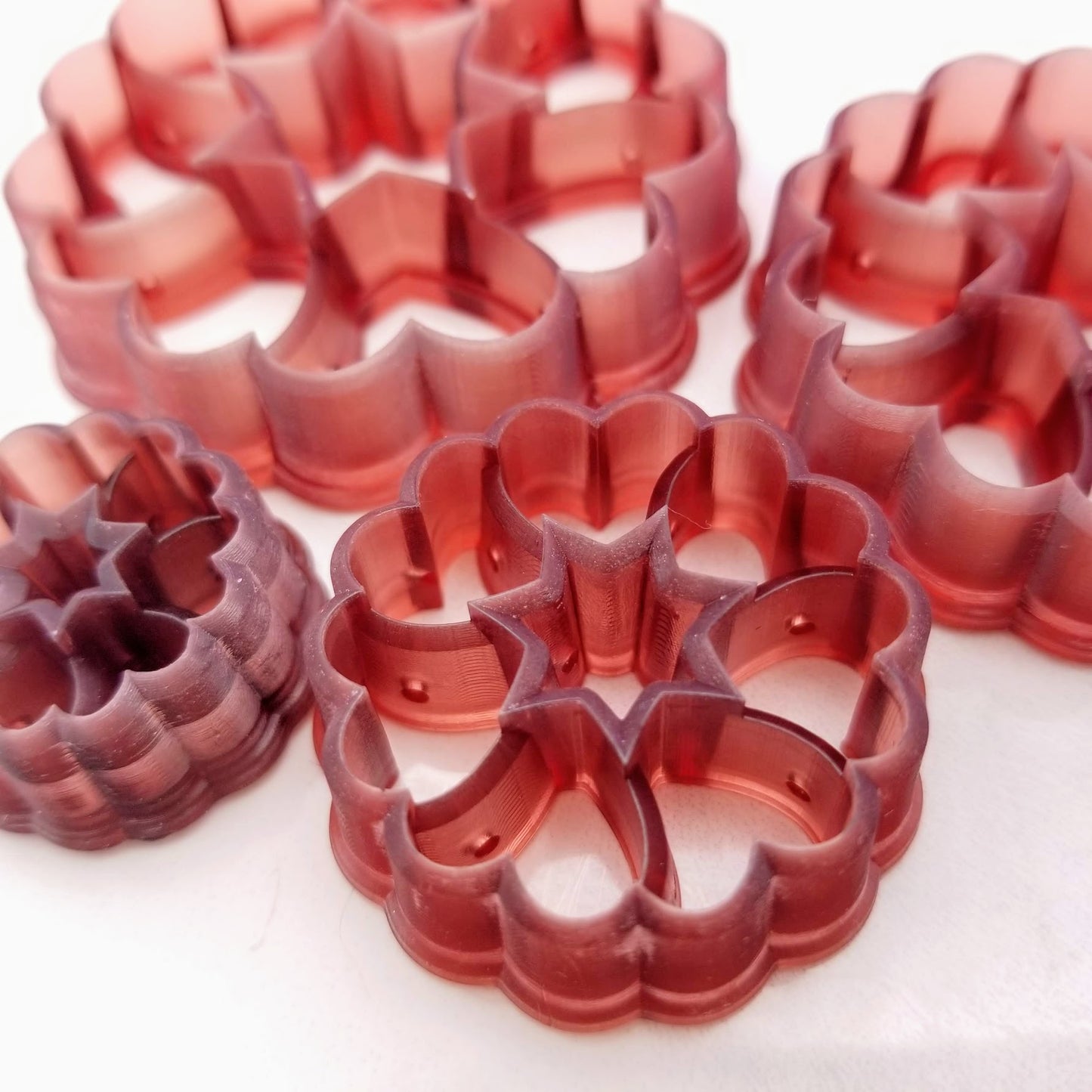 3D printed ring of hearts polymer clay cutter made of resin in detail