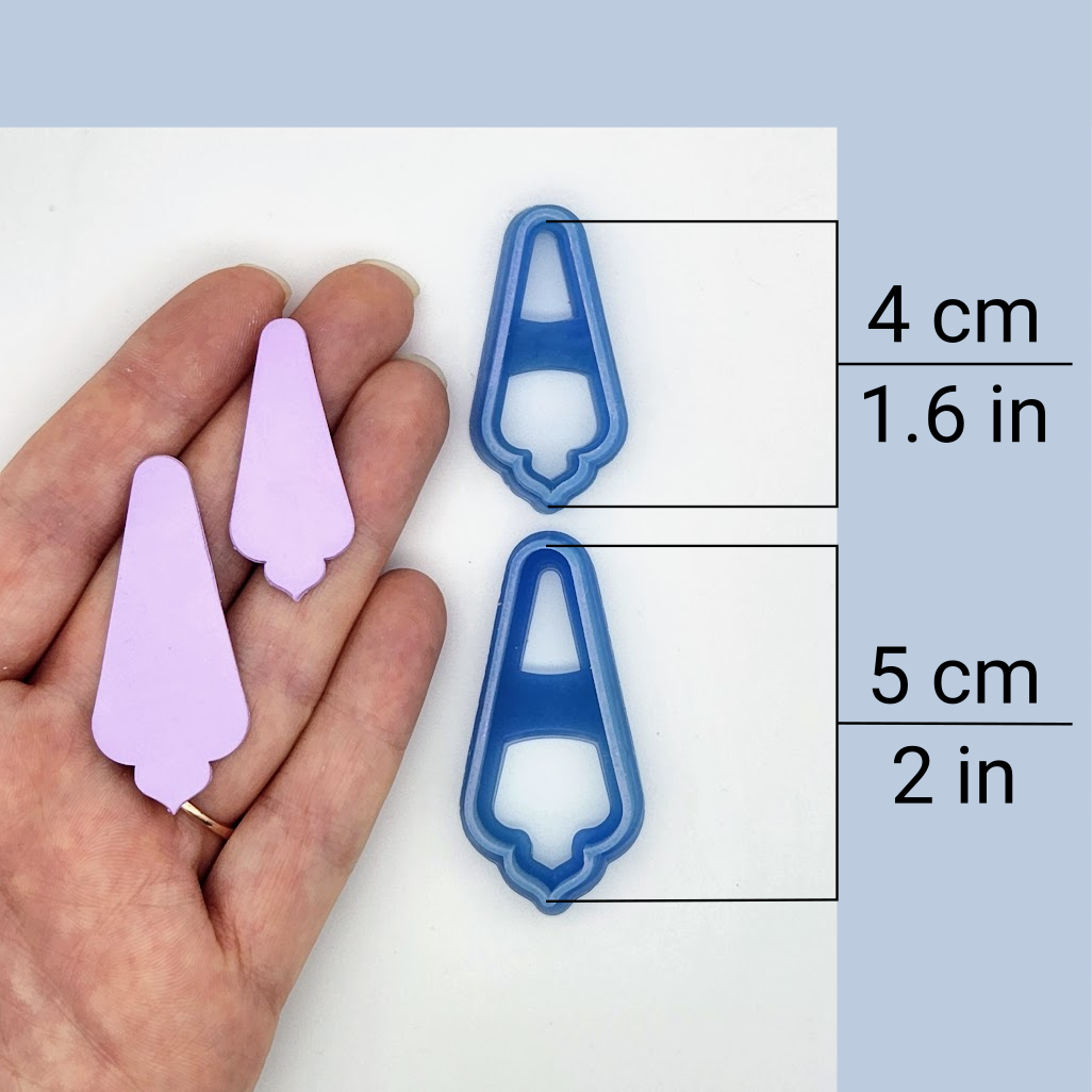 Scalloped Teardrop