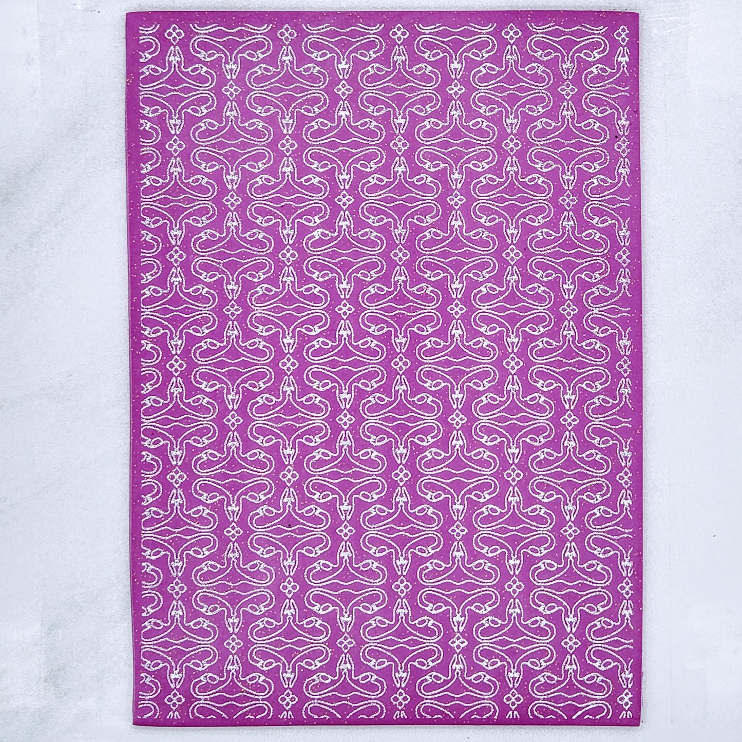 Uteri United Silk Screen