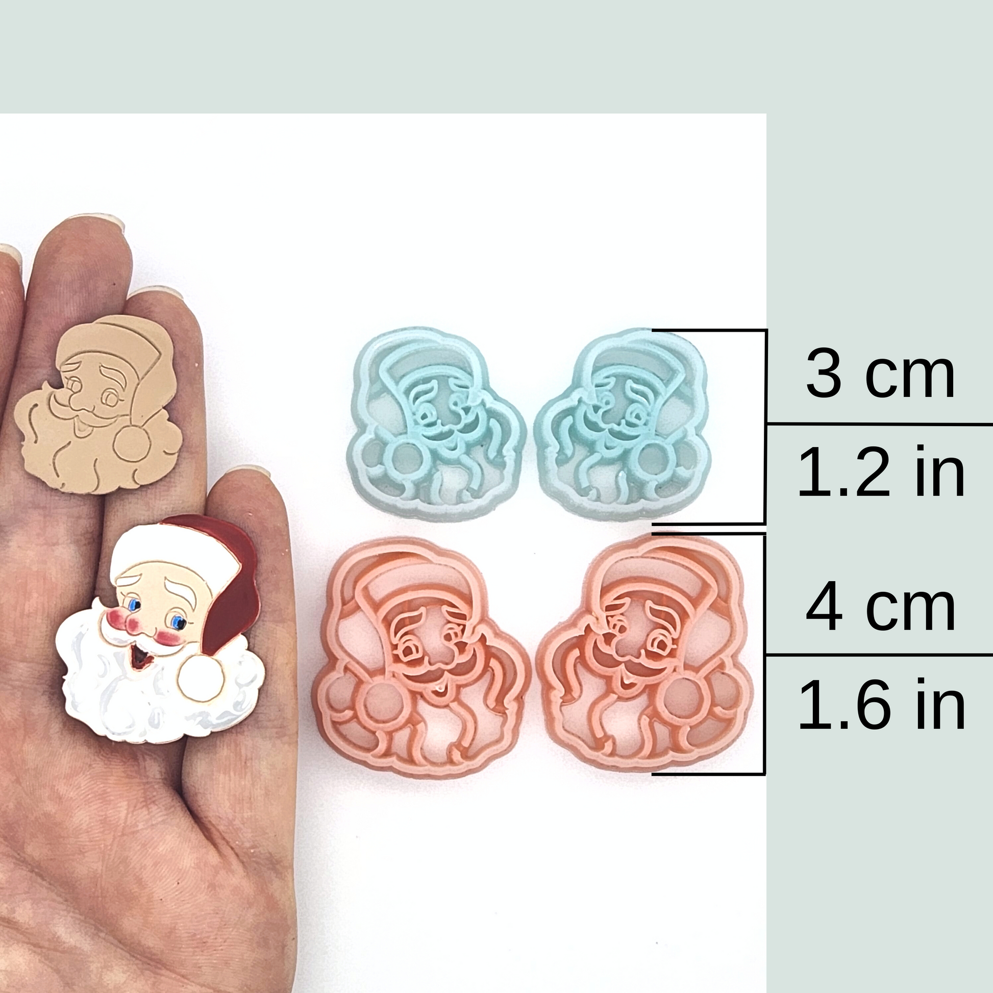 A polymer clay cutter in the shape of Santa Claus, featuring a vintage design. Available sizes: 3cm (1.2in) and 4cm (1.6in).