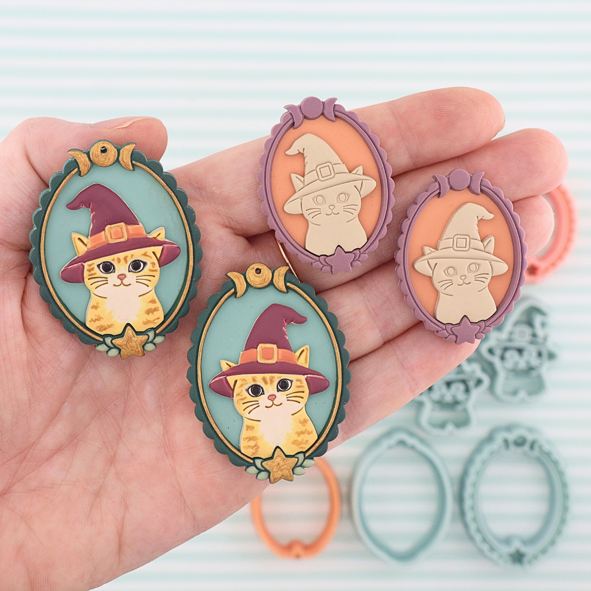 Witch Cat in Frame Polymer Clay Cutter Set