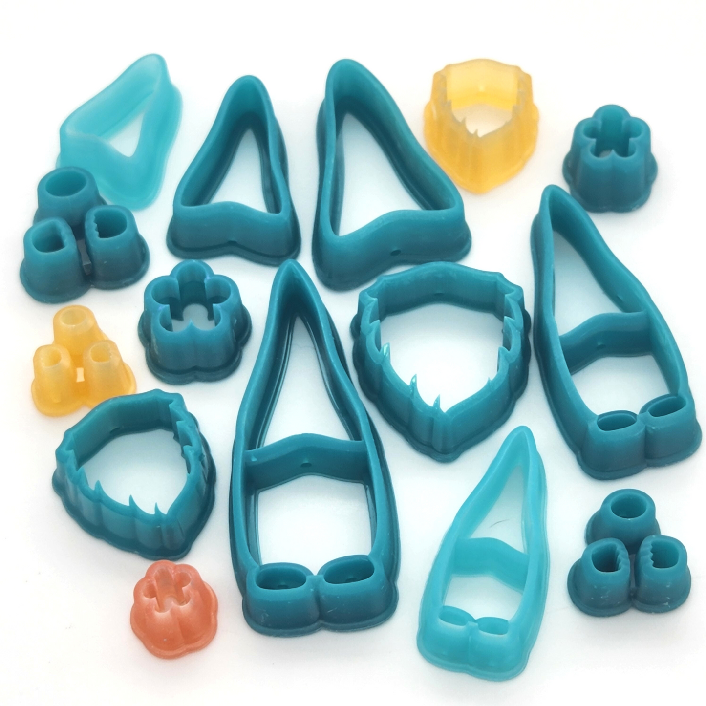 3D Printed Resin Garden Gnome polymer clay cutter set details