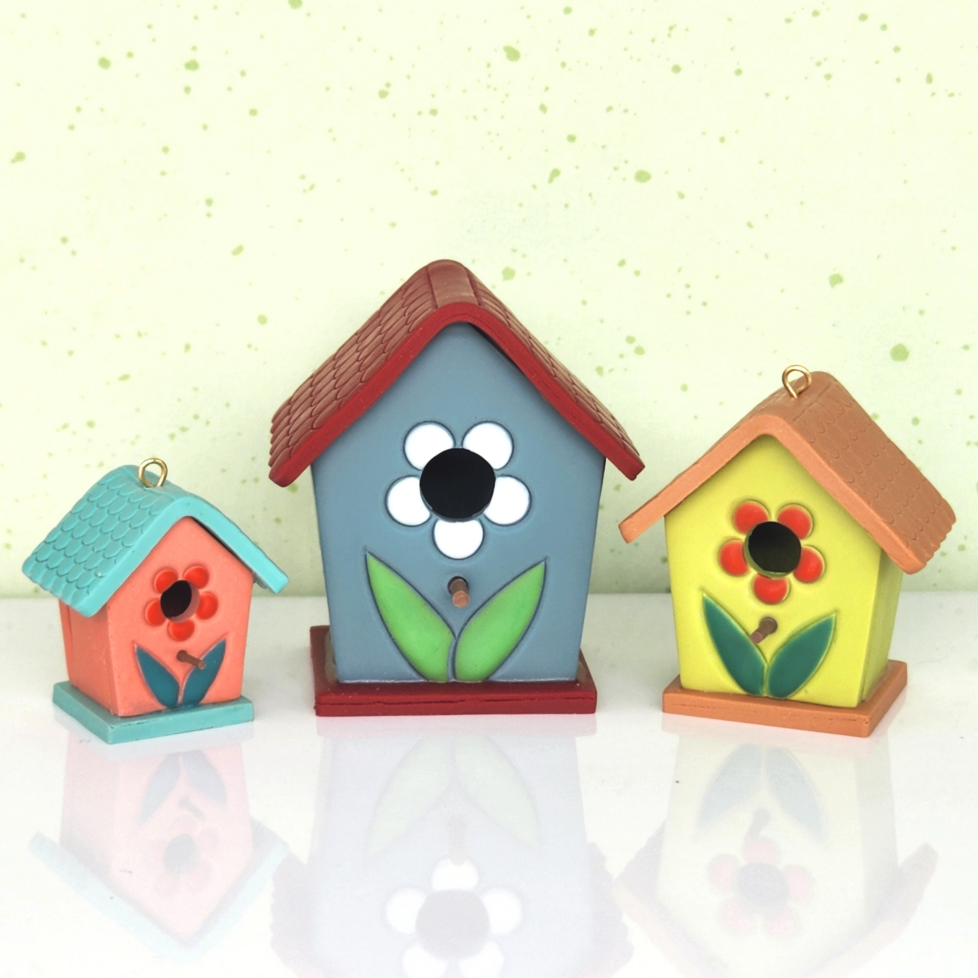 Sample finish product of 3D Birdhouse kit on polymer clay, shows comparison of three sizes available